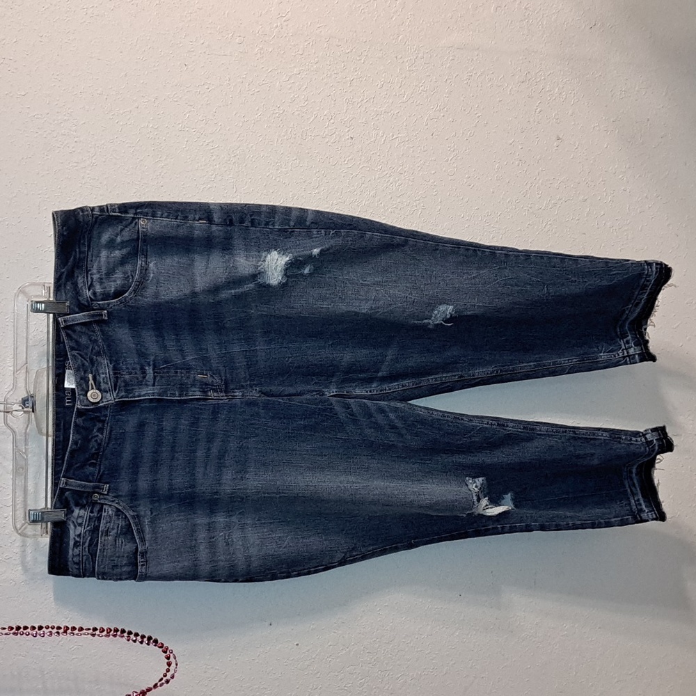 Maurices Distressed Jeans 20w